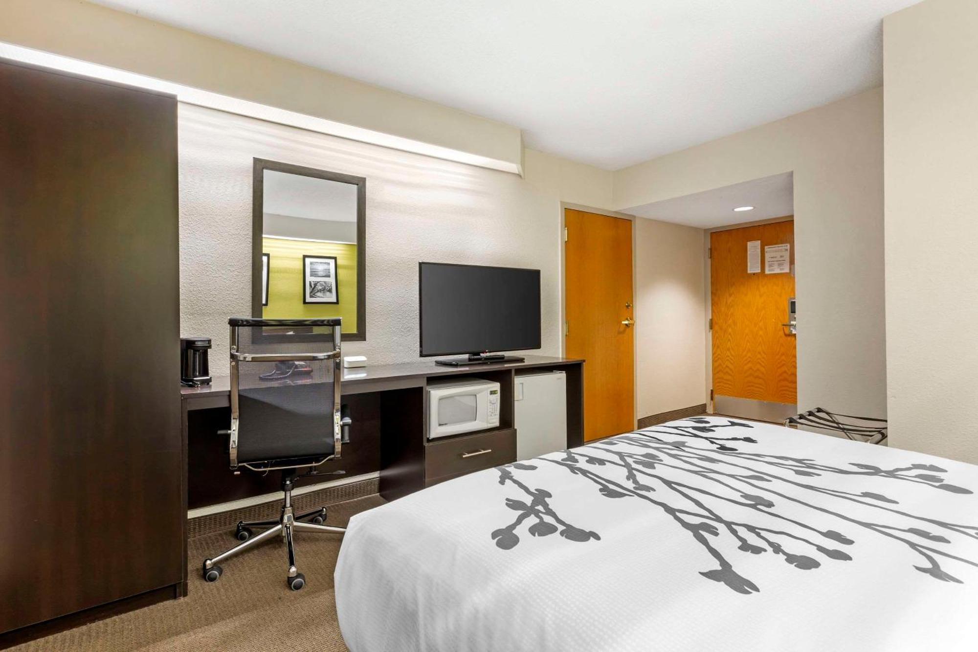 Sleep Inn At Greenville Convention Center Экстерьер фото