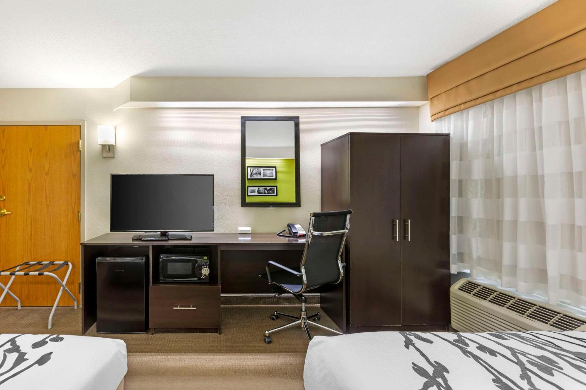 Sleep Inn At Greenville Convention Center Экстерьер фото