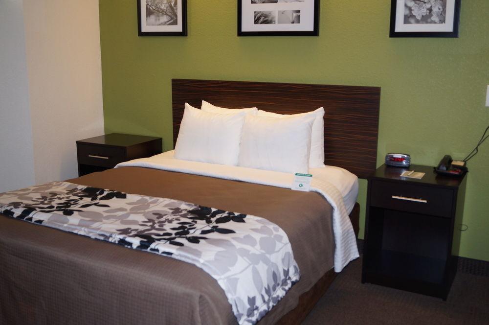 Sleep Inn At Greenville Convention Center Экстерьер фото