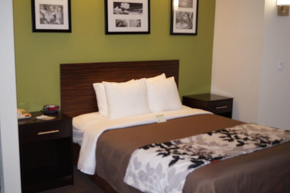Sleep Inn At Greenville Convention Center Экстерьер фото